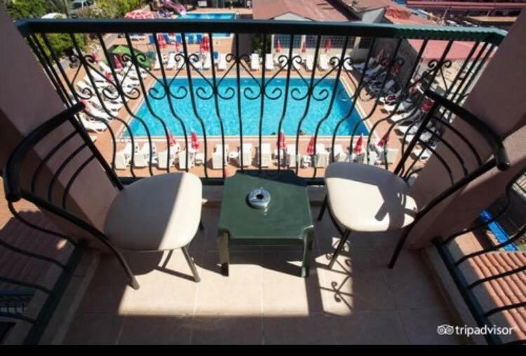 Club Chicago Hotel Marmaris Exterior foto